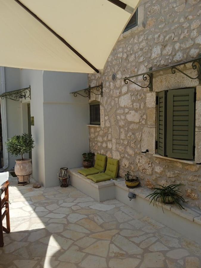 Villa La Casa Di Bella A Tradional Stone House With Barbecue Kariá Exterior foto