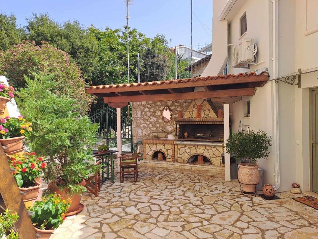 Villa La Casa Di Bella A Tradional Stone House With Barbecue Kariá Exterior foto
